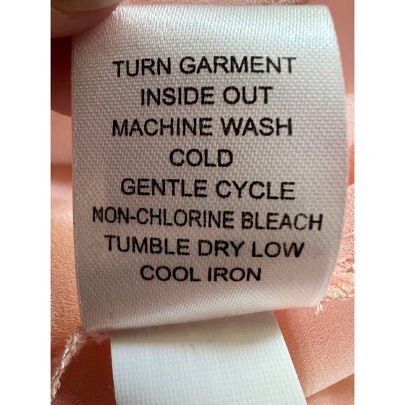 SINGLE THREAD TOP WOMEN'S SIZE SMALL LACE TRIM V NECK POPOVER BLOUSE PINK NEW - Picture 12 of 14